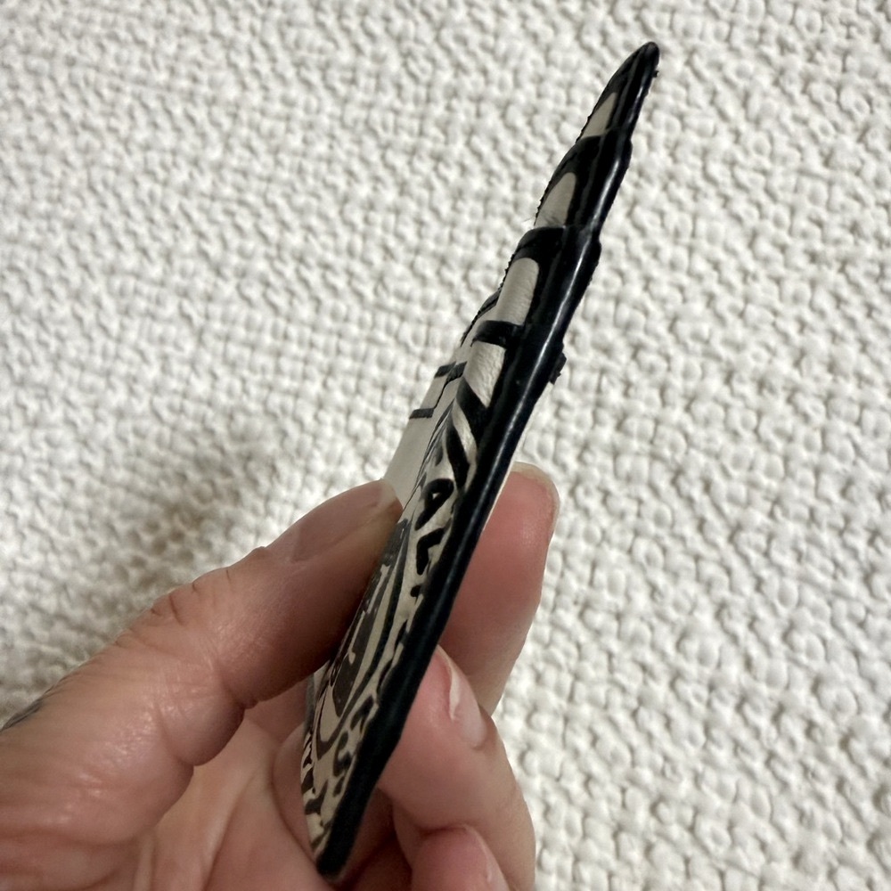 Fendi Joshua Vides White & Black Card Holder - Picture 6 of 11